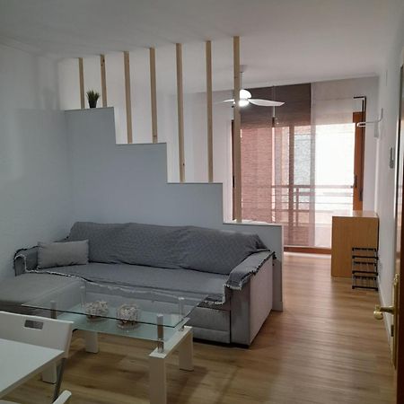 Comodo Aparta Estudio Centrico En Alicante Esterno foto